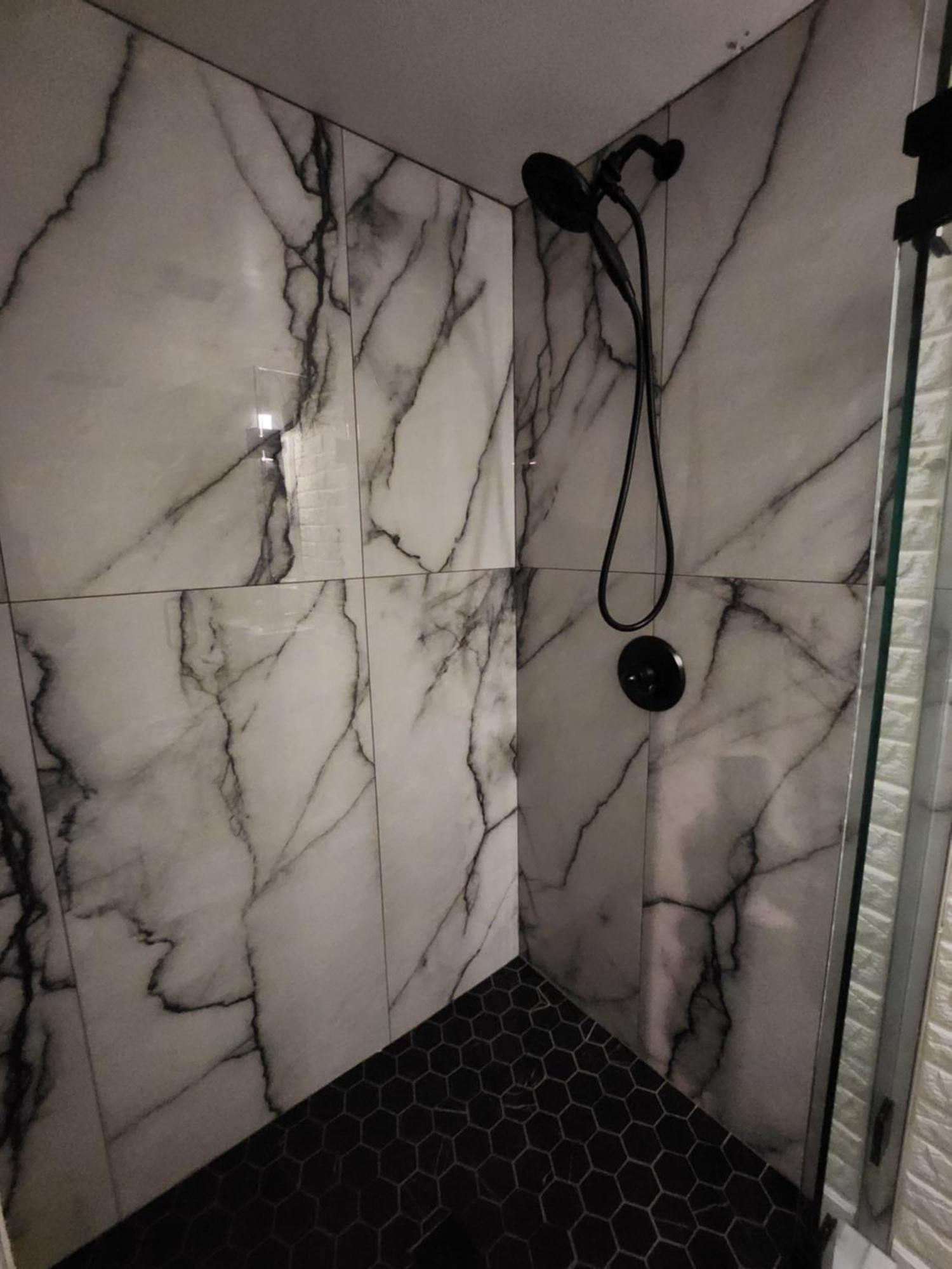 Вилла Hot Tub Wifi Gym Firepit Kitchen Кернерсвилл Экстерьер фото